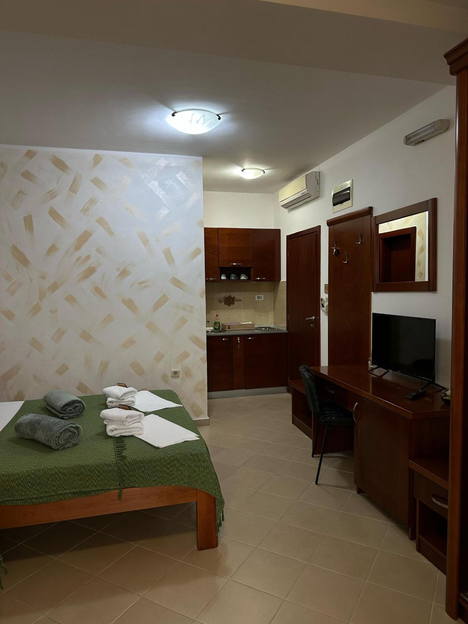 Apartments Krapina Lux 布德瓦 外观 照片